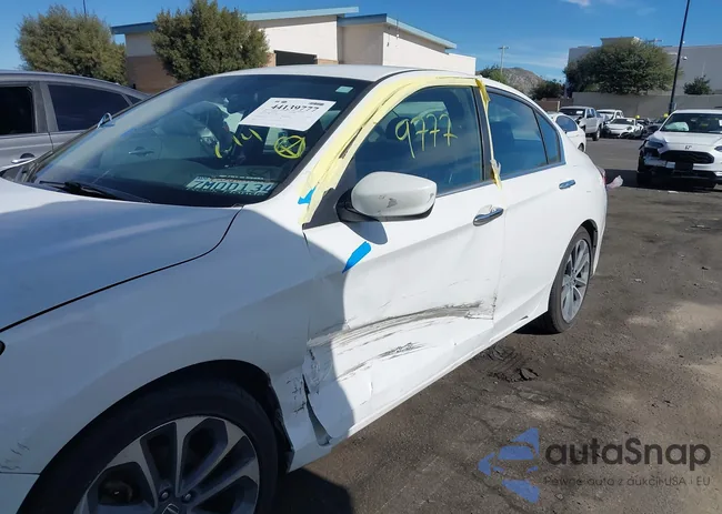 1HGCR2F59FA239472: 44139777