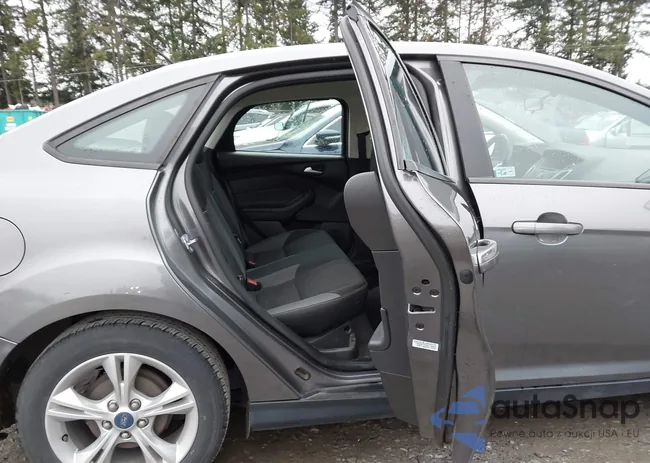 1FADP3F2XEL391872: 44139815