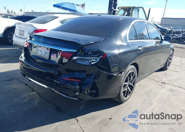 W1KZF8DB1NB027550: 44139868