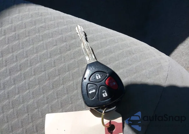 4T1BE46K69U334240: 44139941