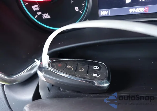 2GNAXUEV9K6214966: 44139944