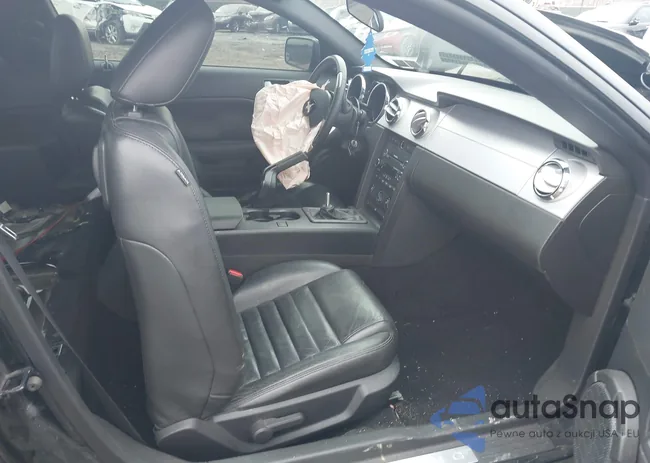 1ZVHT82HX85186024: 44139971