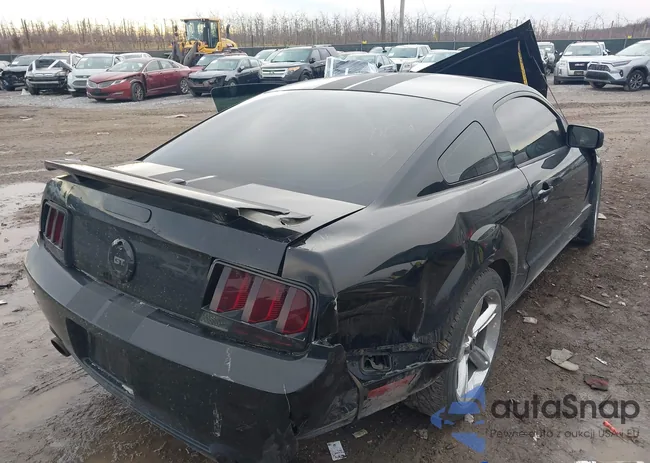 1ZVHT82HX85186024: 44139971