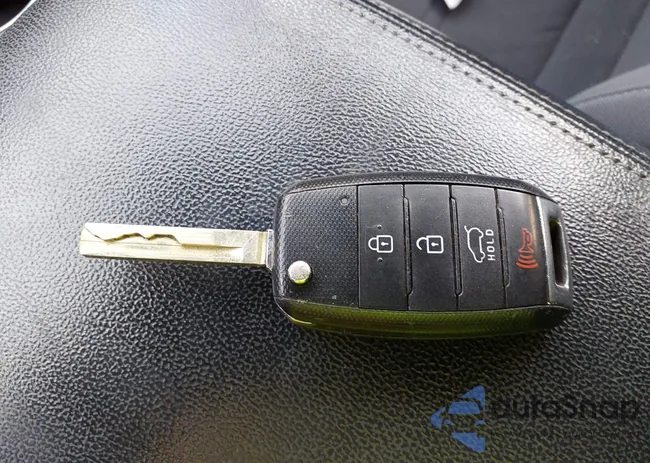 5XYPGDA37HG217786: 44140040