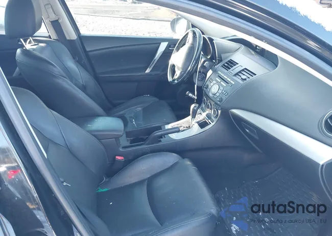 JM1BL1S61A1136477: 44140053