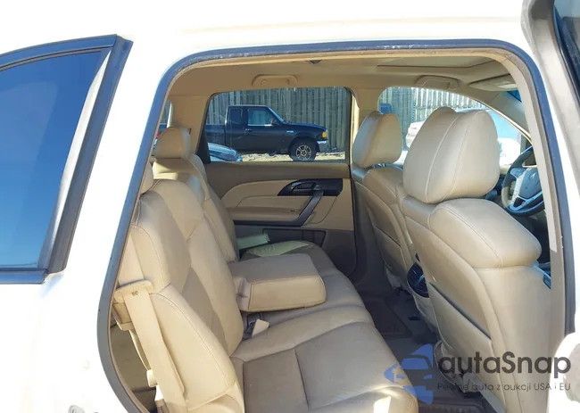 2HNYD28878H518637: 44139119