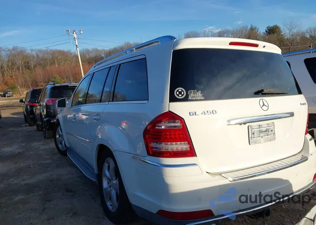 4JGBF7BE9CA761628: 44139159