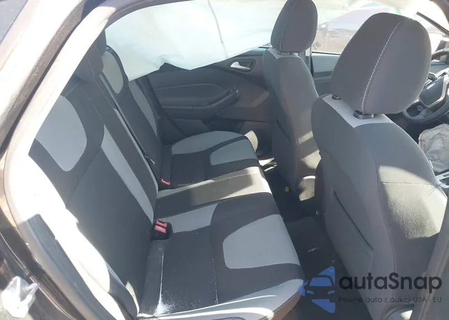 1FADP3F21EL419137: 44139175