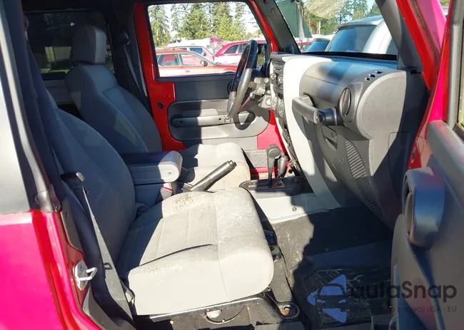 1J4GA64169L730003: 44139198