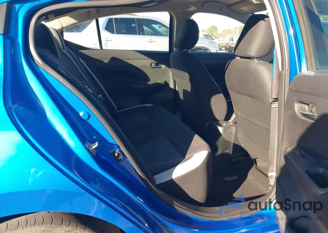 3N1CN8EV9ML823555: 44139247