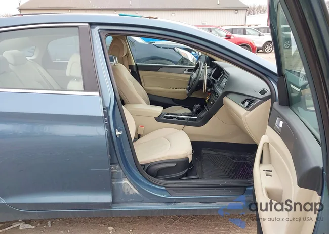 5NPE24AA2GH431726: 44139286