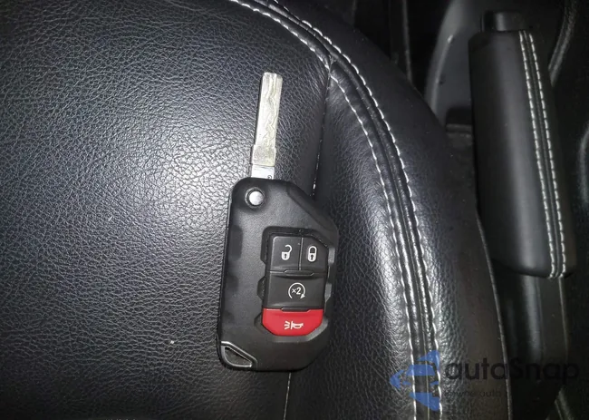 1C4JJXP68PW689958: 44139335