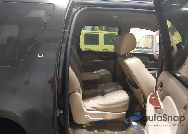 1GNSCJE08ER243550: 44139351