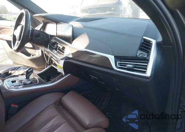 5UXCR6C04N9K61988: 44139370