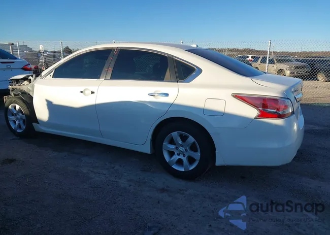 1N4AL3AP4FN405496: 44140478