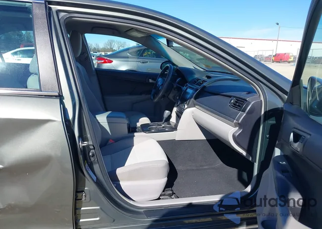 4T4BF1FKXER439780: 44140607