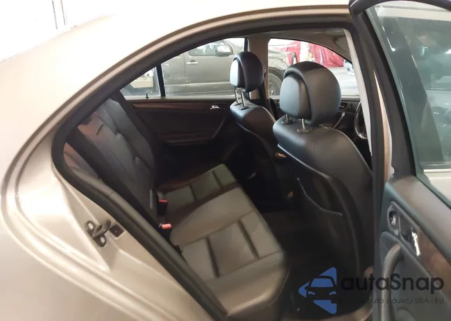 WDBRF52H47F908852: 44140630