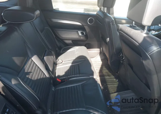 SALRTBBV0HA015664: 44140660