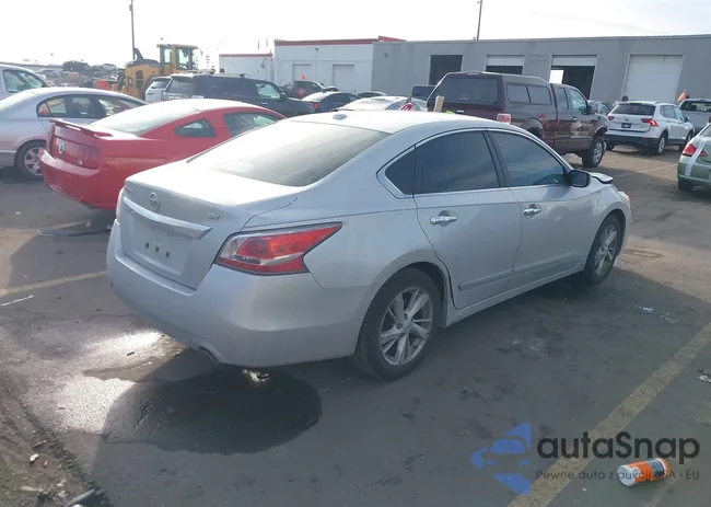 1N4AL3APXFC496897: 44140740