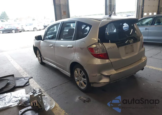 JHMGE8H57BC015786: 44140801