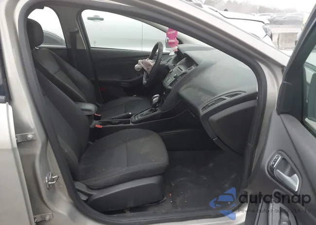 1FADP3F26FL295898: 44140803