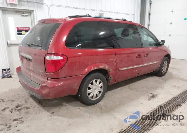 2A8GP54L56R648114: 44140827