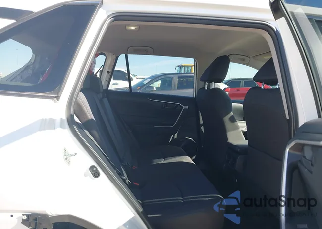 JTMH1RFV3RD126382: 44140870