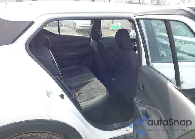 3N1CP5BV2LL556383: 44140906