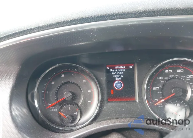 2C3CDXJG0EH351696: 44140907