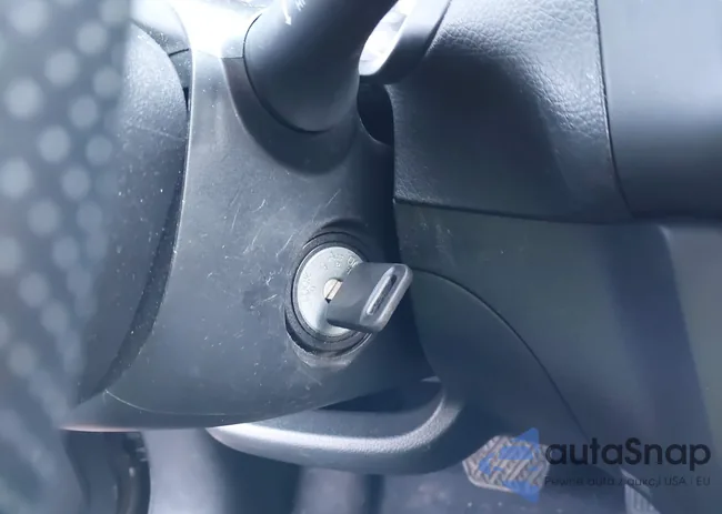 3N1AB7AP0JY276644: 44140928