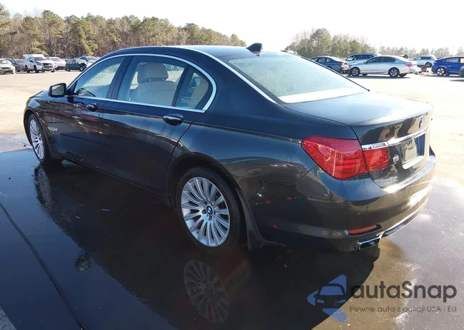 WBAKB83559CY62132: 44141011