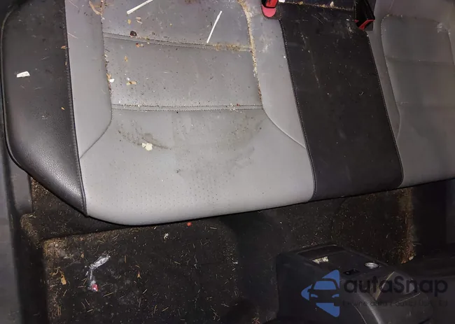 3VW637AJ1EM283365: 44141051