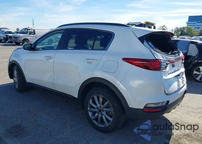 KNDP63AC1N7015936: 44140124