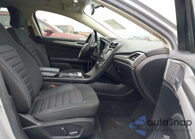 3FA6P0LU9JR234469: 44140227