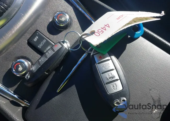 JN1CV6AR9FM520653: 44140252