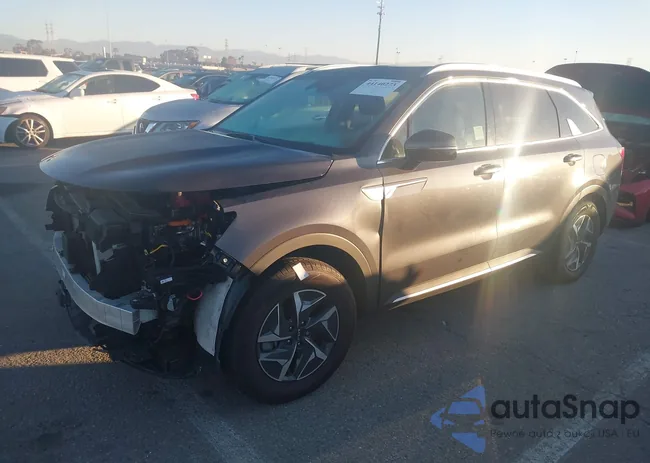 KNDRH4LG0R5260124: 44140273