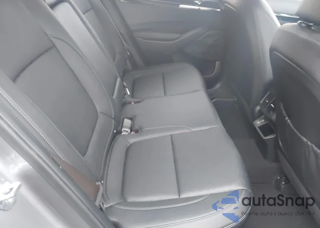 KNDERCAA4R7492606: 44140319