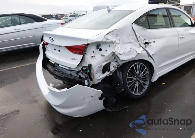 KMHD04LB6JU521624: 44140354