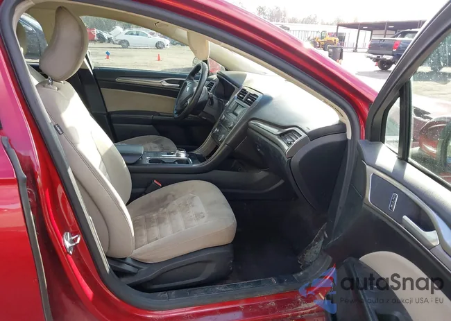 3FA6P0G72HR178809: 44141544