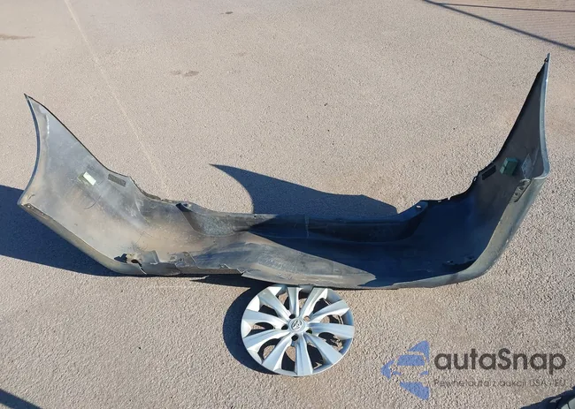 2T1BU4EE9CC761838: 44141570