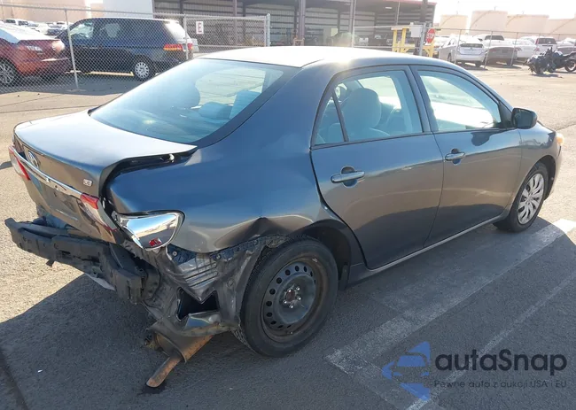 2T1BU4EE9CC761838: 44141570