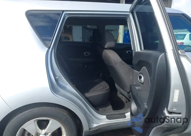 KNDJN2A20H7463518: 44141589