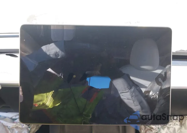 5YJ3E1EBXMF055707: 44141598