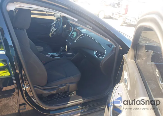 1G1ZD5ST4KF199188: 44141654