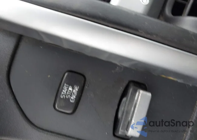 YV4952DL7B2136140: 44141719