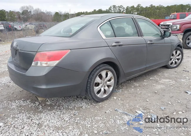 1HGCP2F85AA094522: 44141735