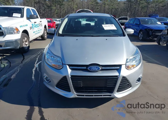 1FAHP3M22CL120709: 44141748