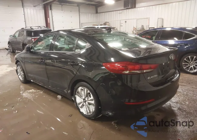 5NPD84LF6JH277306: 44141753