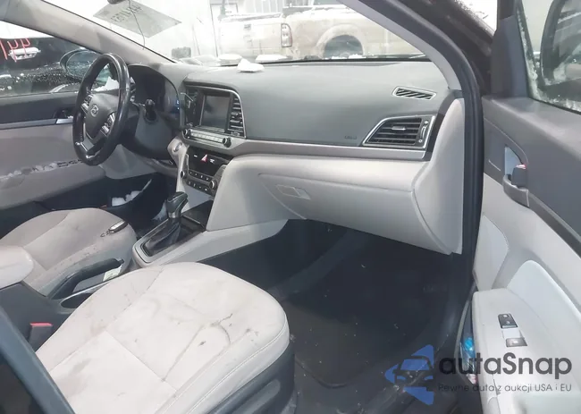 5NPD84LF6JH277306: 44141753