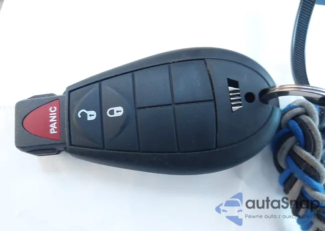 1D3HB18P19S786047: 44141792